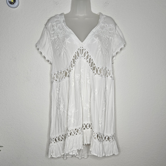Free People Marissa Embroidered Cutout Ruffle Sleeve Mini Dress Oversize V-Neck - Picture 3 of 15